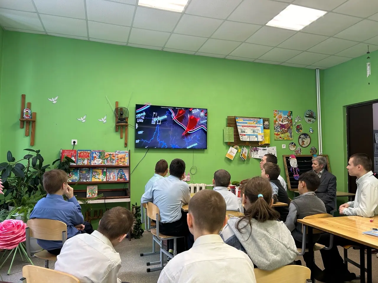 2 февраля для учащихся нашей школы был проведен Урок мужества, посвященный 81-летию Сталинградской битвы «Мы будем помнить».